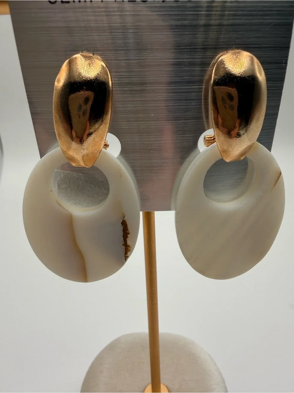 Gold Tone Mother of Pearl Shell Dangle Earrings Pierced Post Statement